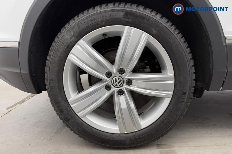 2020 Volkswagen Tiguan 2.0 TDi 190 4Motion SEL 5dr DSG SUV Diesel Automatic