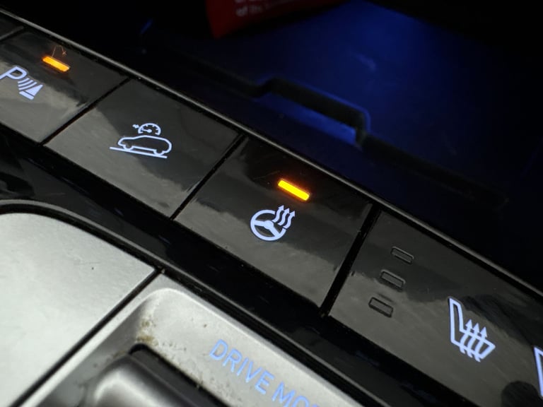 2022 Hyundai TUCSON 1.6 h T-GDi Ultimate SUV 5dr Petrol Hybrid Auto Euro 6 (s/s) (230 ps) - HEA S...