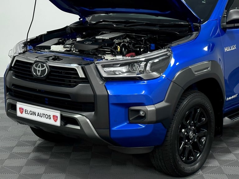 2021 (71) Toyota Hilux Invincible X Pickup Double Cab 2.8 D-4D Auto ( 204 bhp )