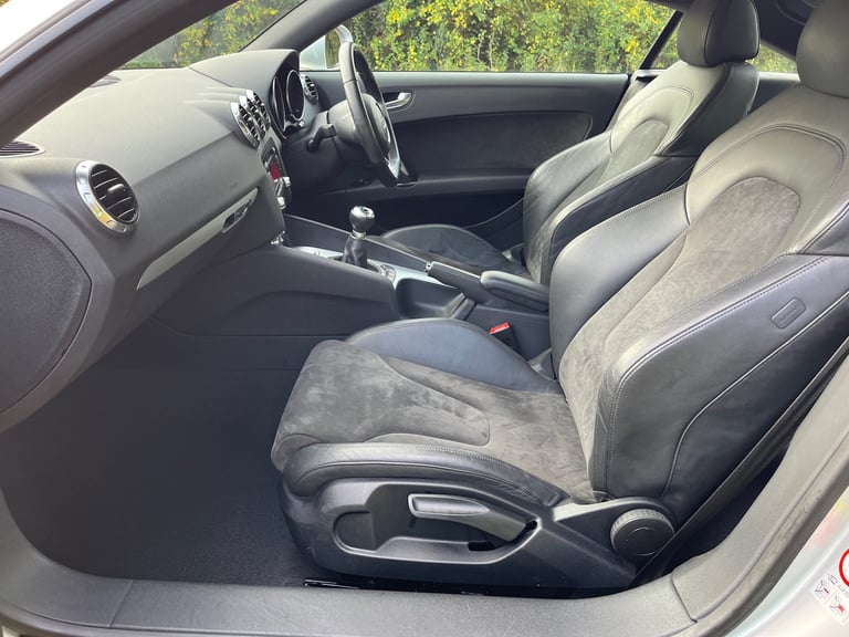 2007 Audi TT 2.0 T FSI Turbo 200hp 2dr Coupe 6 Speed Manual  COUPE Petrol Manual