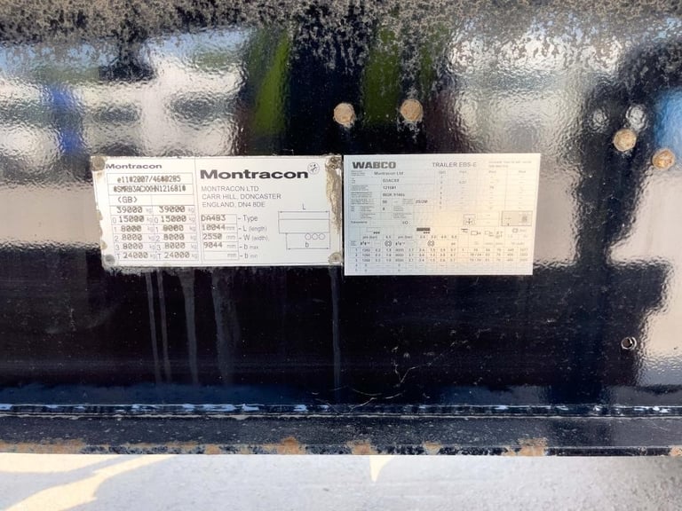 WILCOX INSULATED TIPPING TRAILER 