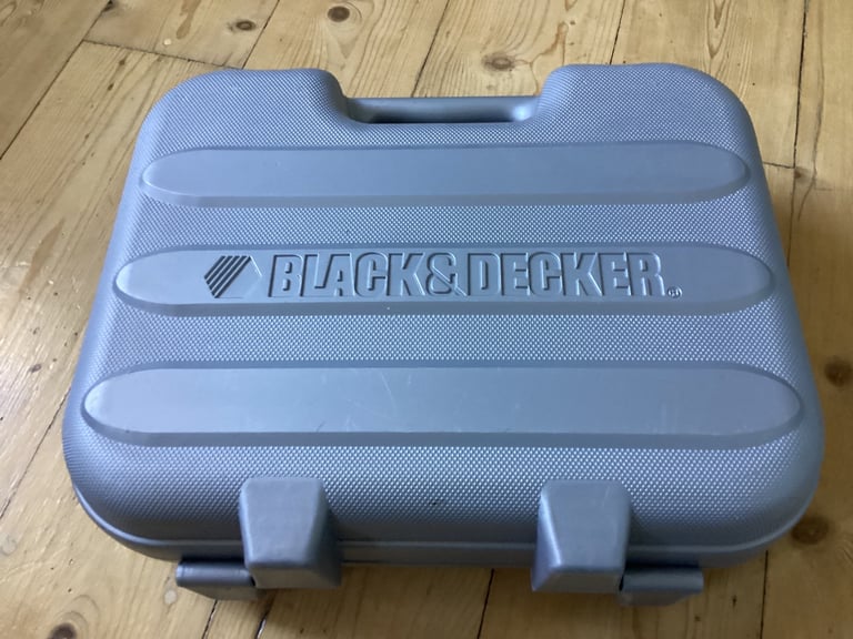 Black and Decker Power Drill 850 W