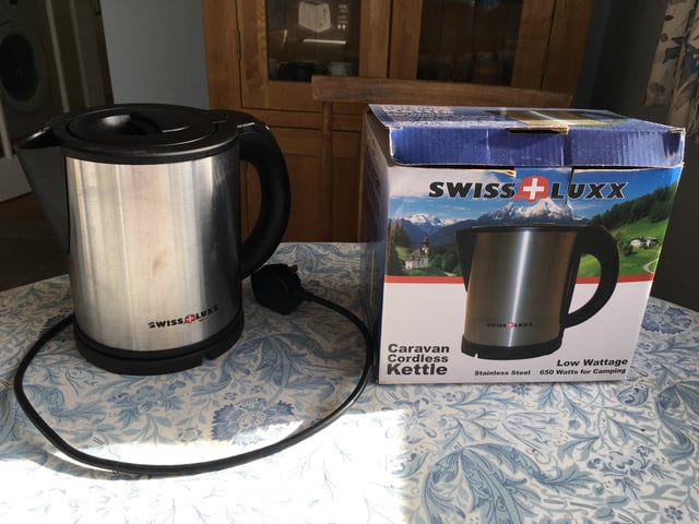 Caravan Cordless KETTLE Low Wattage plus Tesco 800W slice