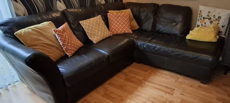 Corna Sofa & Chair