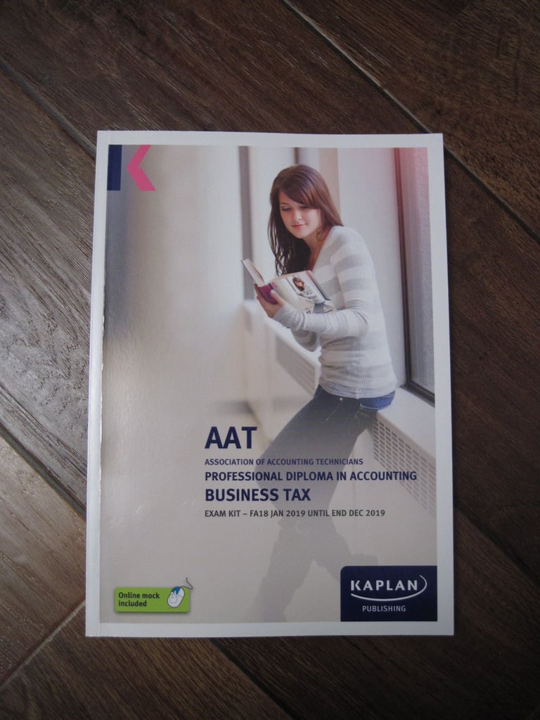 AAT Level 4 Exam Kit 2018/2019 - Kaplan Publishing (5 books)