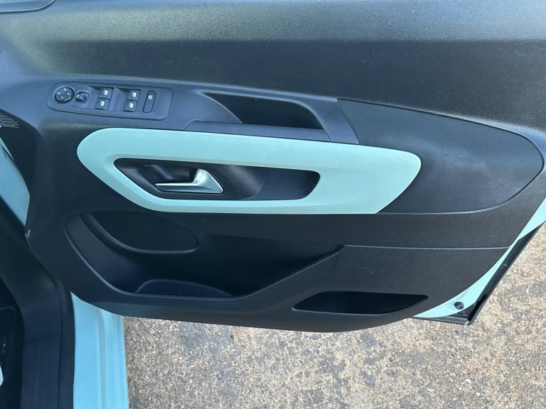 2019 Citroen Berlingo 1.5 BlueHDi Flair M MPV EAT Euro 6 (s/s) 5dr Diesel