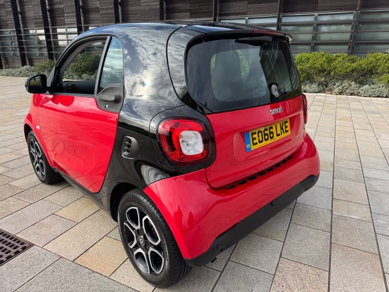 2016 smart fortwo 0.9 Turbo Prime Premium 2dr Auto COUPE Petrol Automatic