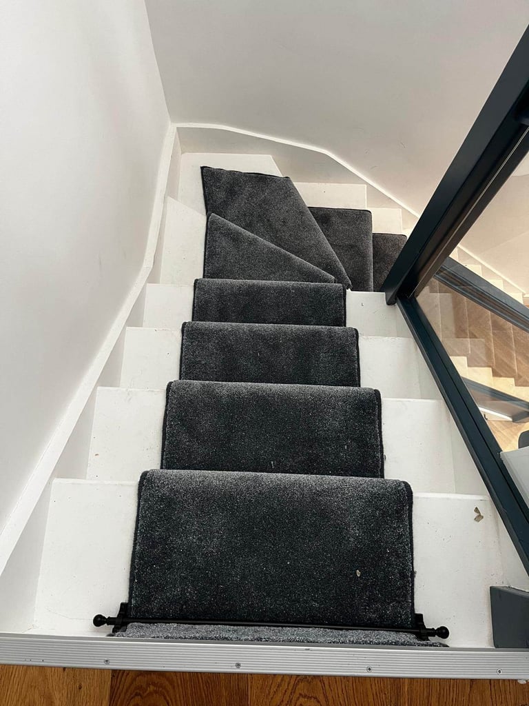 MJ Carpets Fitter and supplier 