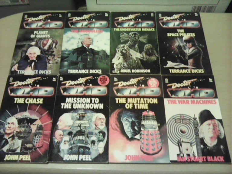 Massive DOCTOR WHO Job Lot : 50kg Books, Audios, Fanzines, Mags + Signed FDC, T-Shirt, Videos, DVD