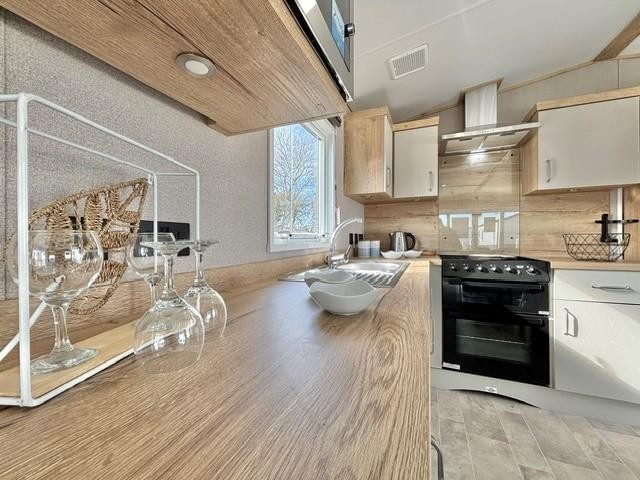 BRAND NEW STATIC CARAVAN FOR SALE ON BROADLAND SANDS HOLIDAY PARK 