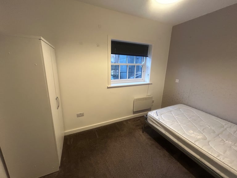 En-suite double room to rent 