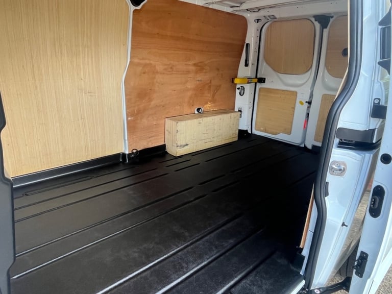  Ford Transit Custom 2.0 EcoBlue 130ps L2 H1 Limited Van Diesel