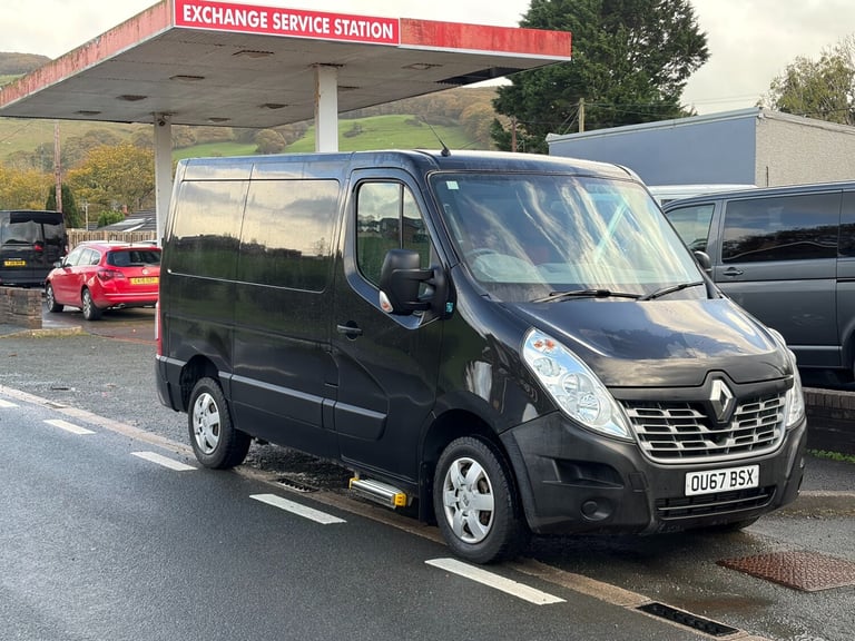 2017 Renault Master SL28 ENERGY dCi 110 Business+ WHEELCHAIR ACCESS/CAMPER PANEL VAN Diesel Manual