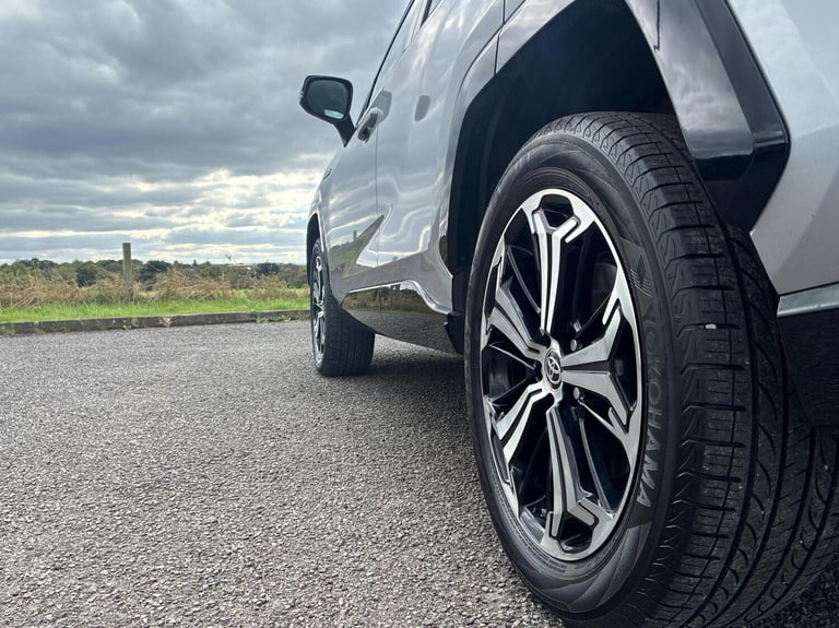 2023 Toyota RAV4 2.5 PHEV Dynamic 5dr CVT ESTATE PETROL/ELECTRIC Automatic