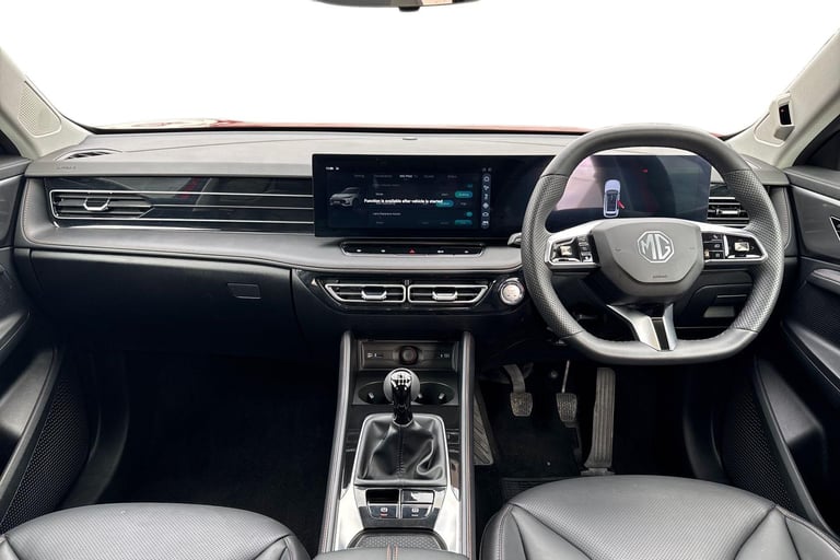 2025 MG MG HS 106290 Hatchback Petrol Manual