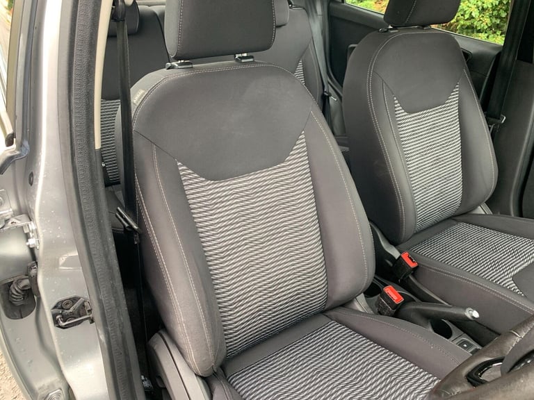 2019 Ford Ka+ 1.2 Ti-VCT Zetec Euro 6 (s/s) 5dr HATCHBACK Petrol Manual