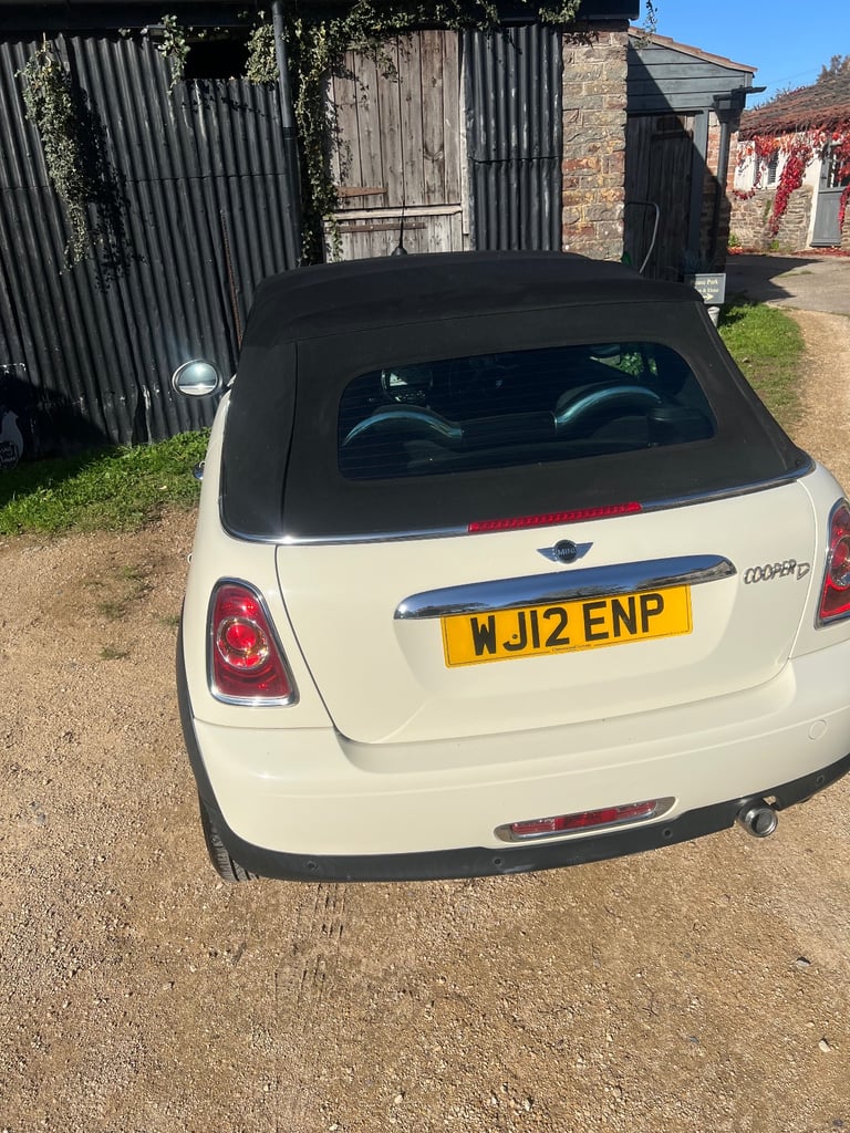 Mini Convertible Cooper Diesel 1.6