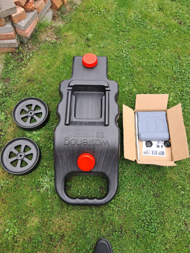 Wastehog Waste Water Under Tank For Camper Caravan of Carry Water 46Liters Wheels