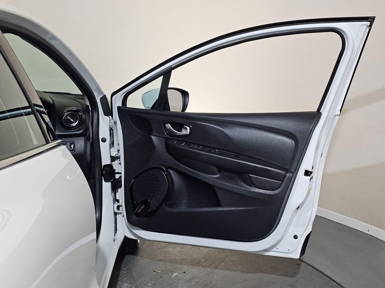 2018 Renault Clio 0.9 TCE 90 Dynamique S Nav 5dr HATCHBACK PETROL Manual