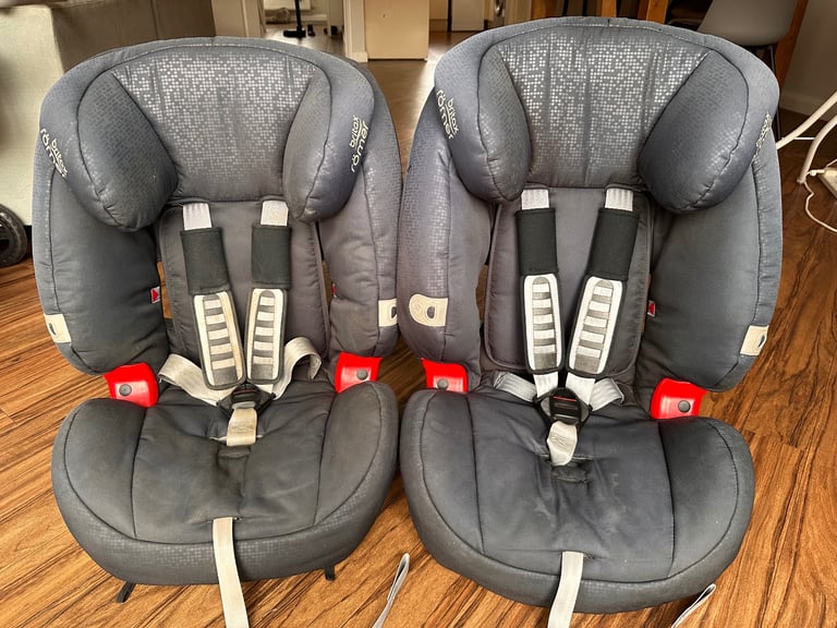 Britax Romer car seats x 2