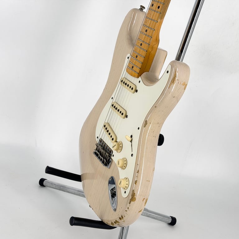 2015 Fender Custom Shop Limited Edition ‘55 Stratocaster Relic – Dirty White Blonde