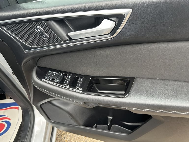 FORD S-MAX 2.0 TDCi Titanium 2016