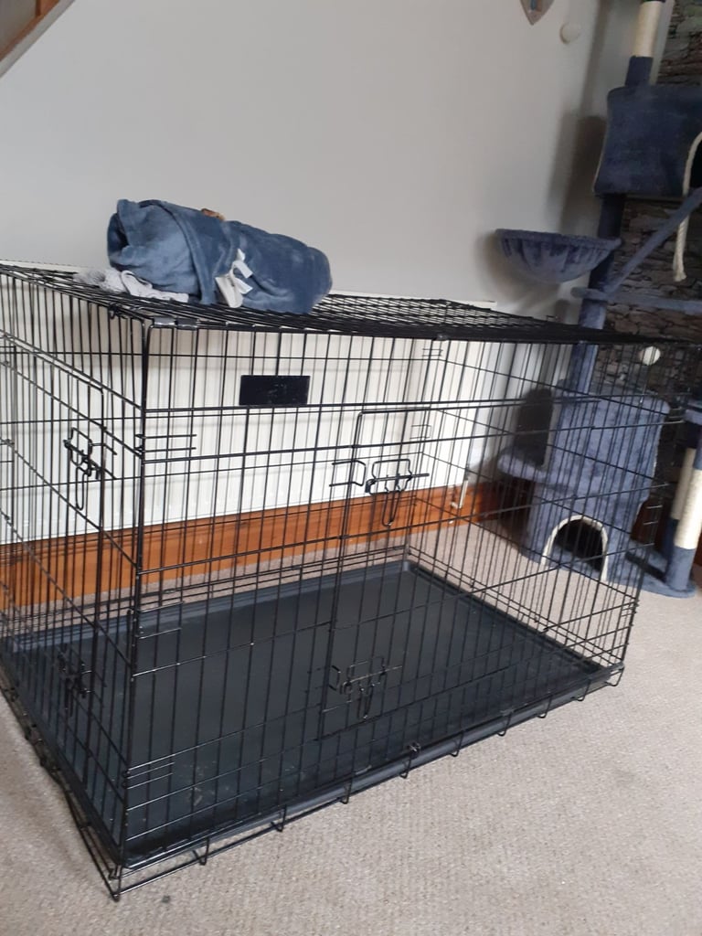 Dog crate 