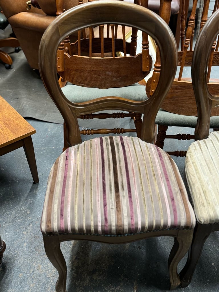 2 gorgeous vintage balloon back chairs.