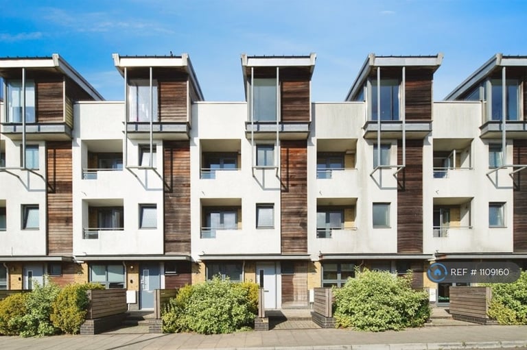 image for 4 bedroom house in New England Street, Brighton, BN1 (4 bed) (#1109160)