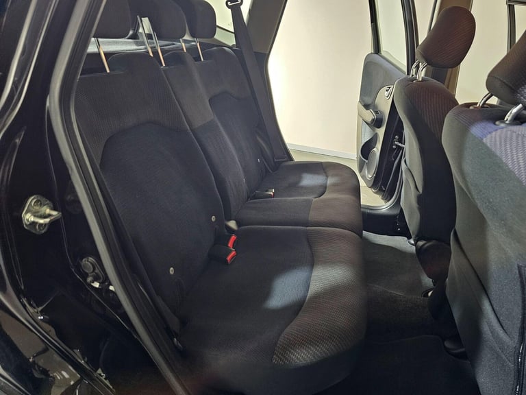 2011 Honda Jazz 1.4 i-VTEC ES CVT Euro 5 5dr HATCHBACK Petrol Automatic