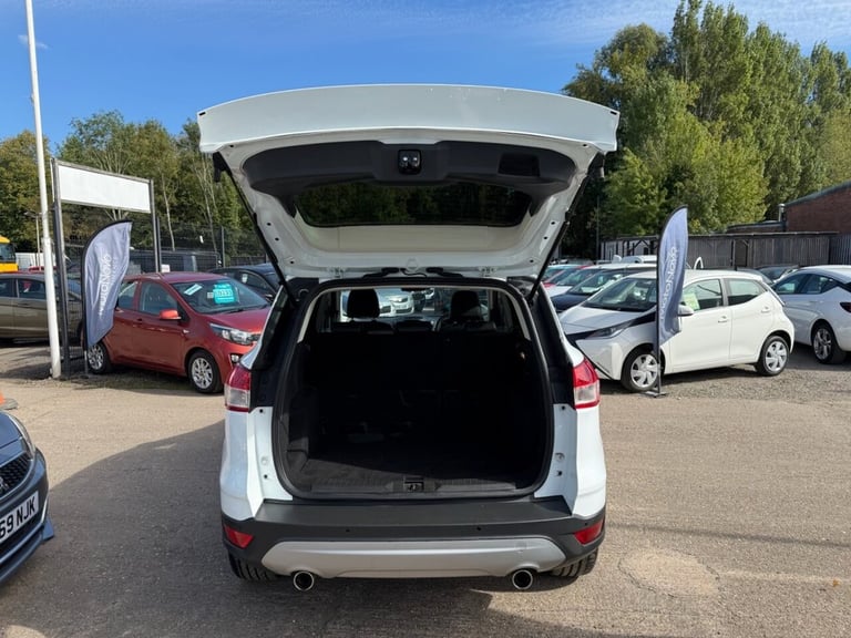 2016 Ford Kuga 2.0 TDCi Titanium SUV 5dr Diesel Manual 2WD Euro 6 (s/s) (150 ps) HATCHBACK Diesel...