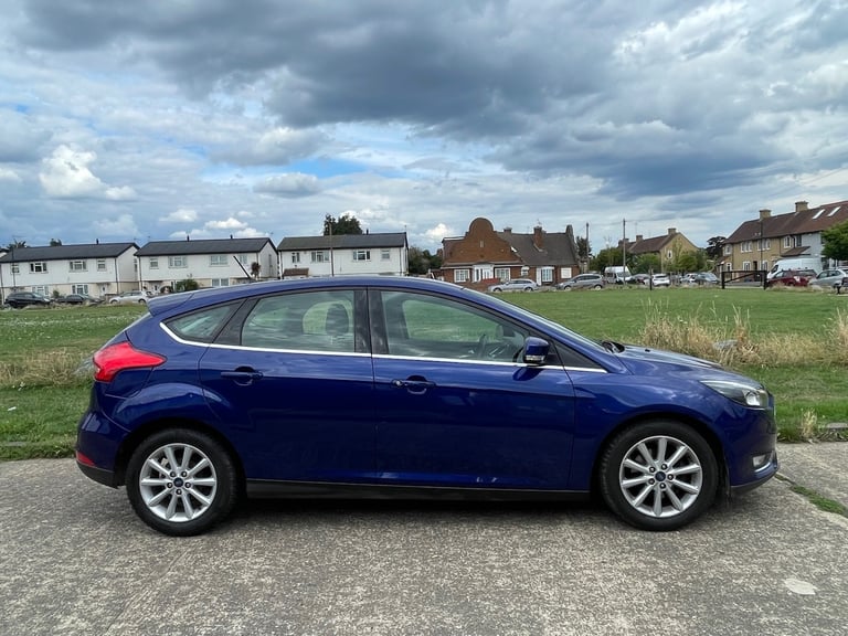 2017 Ford Focus 1.0 EcoBoost 125 Titanium 5dr ULEZ FREE HATCHBACK Petrol Manual