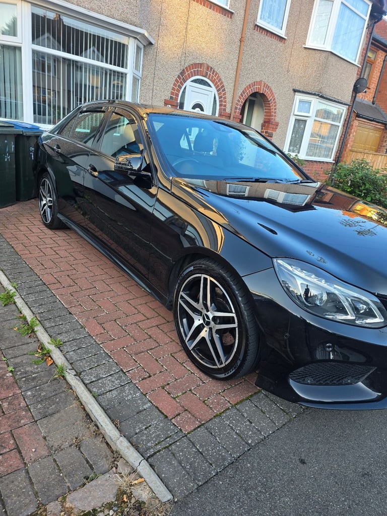 Mercedes-Benz, E CLASS, Saloon, 2015, Semi-Auto, 2143 (cc), 4 doors