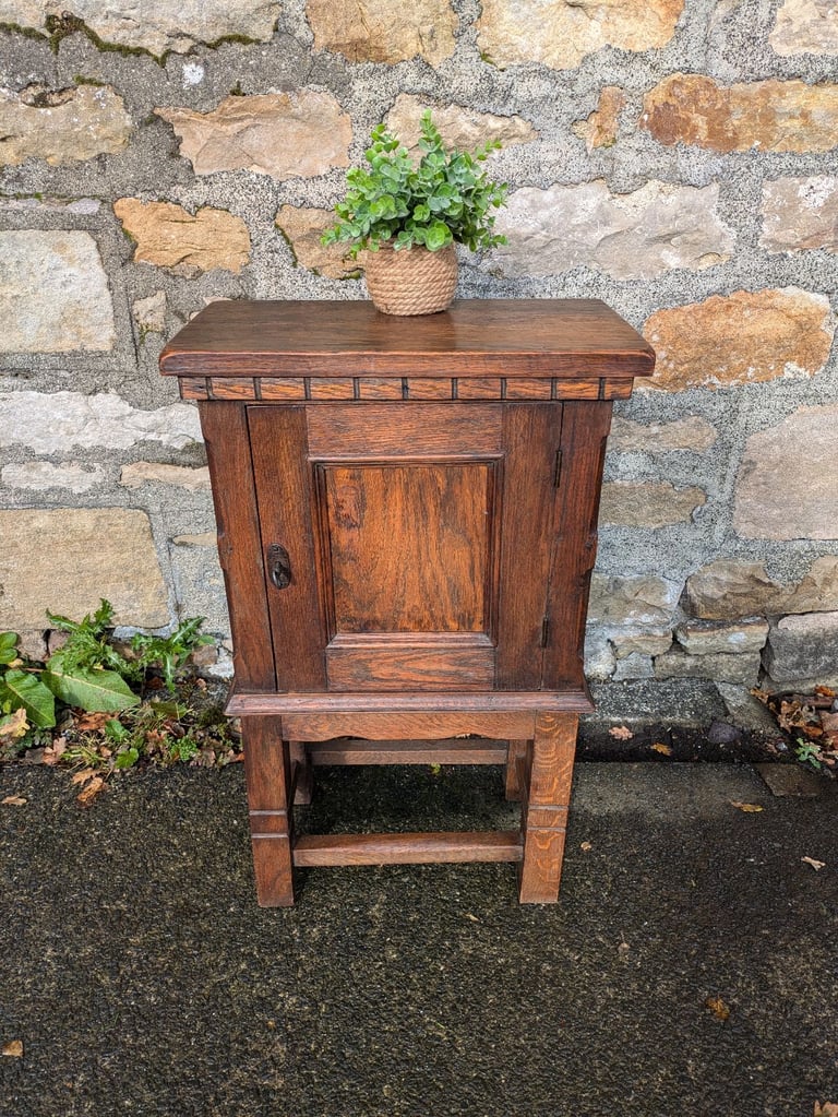 Small Antique Oak Cabinet with Lockable Door and Key
