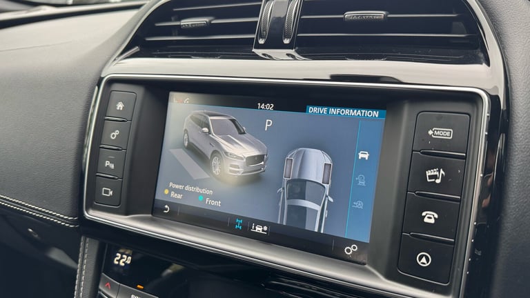 2017 Jaguar F-Pace 2.0d R-Sport 5dr Auto AWD Diesel Estate Estate Diesel Automatic