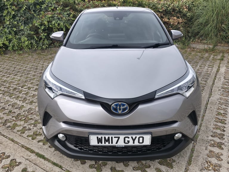 2017 Toyota C-HR  Manual