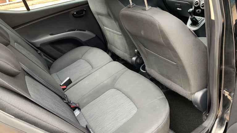 HYUNDAI i10 ACTIVE 5 DOOR HATCHBACK MANUAL ULEZ £20 ROAD TAX