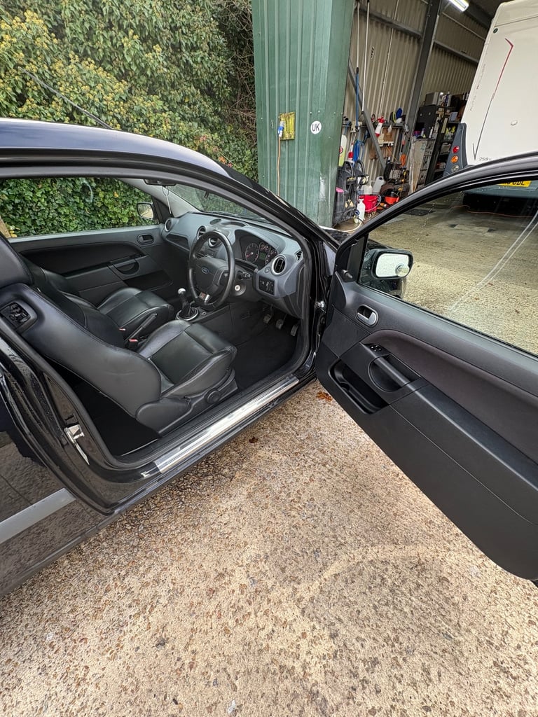 Ford, FIESTA, Hatchback, 2008, Manual, 1596 (cc), 3 doors