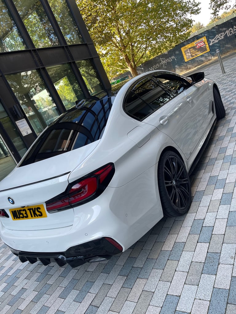 BMW, 5 SERIES, Saloon, 2019, Semi-Auto, 1995 (cc), 4 doors