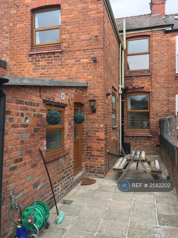 1 bedroom in Vicars Cross Rd, Vicars Cross, Chester, CH3 (#2582202)