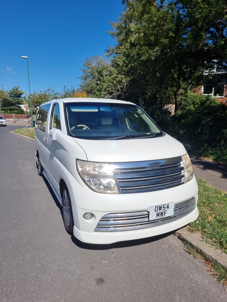 Nissan, 2004, 3498 (cc)