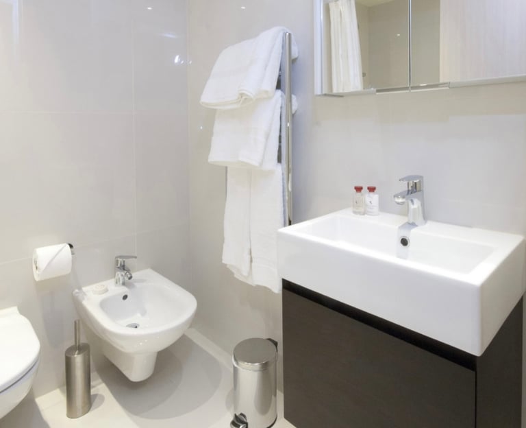 Knightsbridge - SW3  One Bedroom Apartment Short Term Lets £1582 per week 