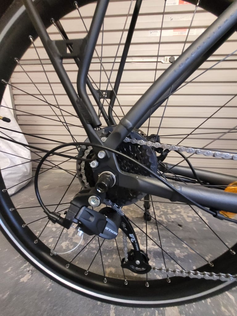 Elops electric assist bike
