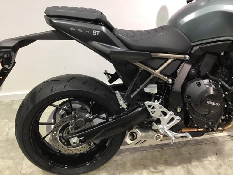 Suzuki GSX-8T 25 plate 174 miles 