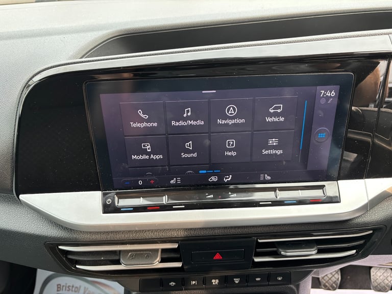 2022 Ford Tourneo Connect 2.0 EcoBlue Titanium 5dr [7 seat] MPV Diesel Manual