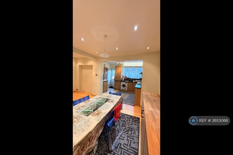 3 bedroom house in Longthornton Road, London, SW16 (3 bed) (#2653068)
