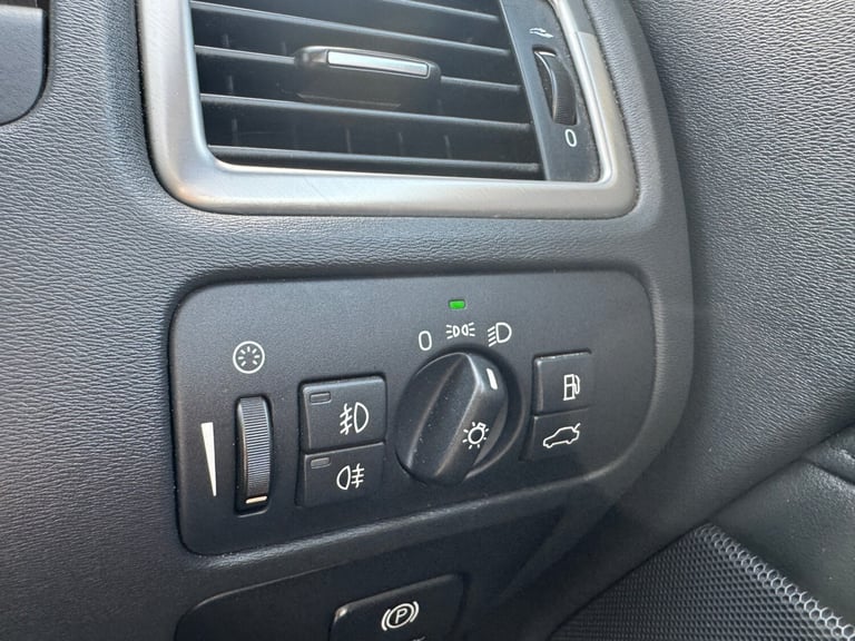 2011 Volvo S80 D3 [163] SE Lux 4dr Geartronic [Sat Nav] - LEATHER - HEATED SEATS SALOON Diesel Au...