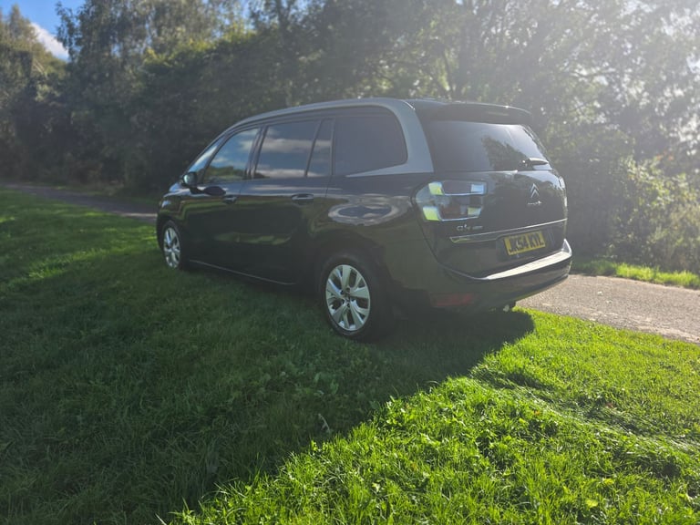 Citroen C4 Grand Picasso 🚙 - 1 year MoT ✅ - 7 seat 💺 - Automatic Diesel ⛽ - high spec Exclusive+ 