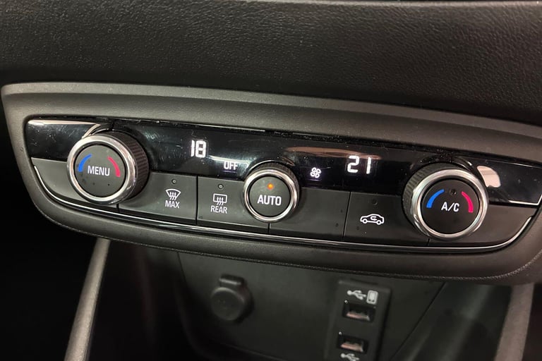 2019 Vauxhall Crossland X 1.2 Turbo Elite Nav SUV 5dr Petrol Auto Euro 6 (s/s) (130 ps) HATCHBACK...