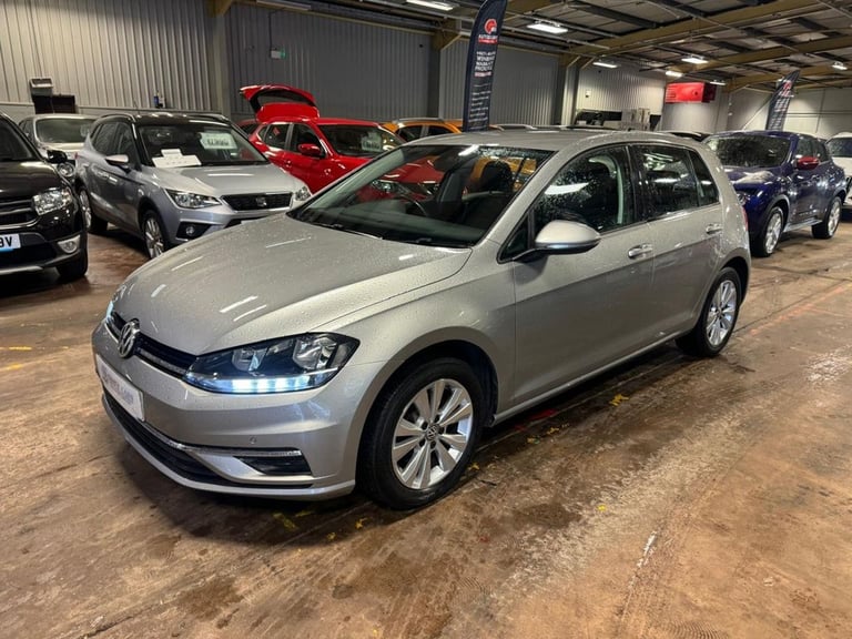2017 Volkswagen Golf 1.6 TDI SE [Nav] 5dr HATCHBACK DIESEL Manual